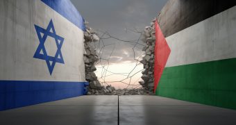 bandeiras-de-israel-e-da-palestina-nas-paredes-cópia