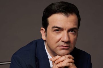 Adérito Lopes: “No fundo, o teatro salvou-me”